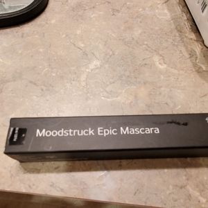 Moonstruck mascara